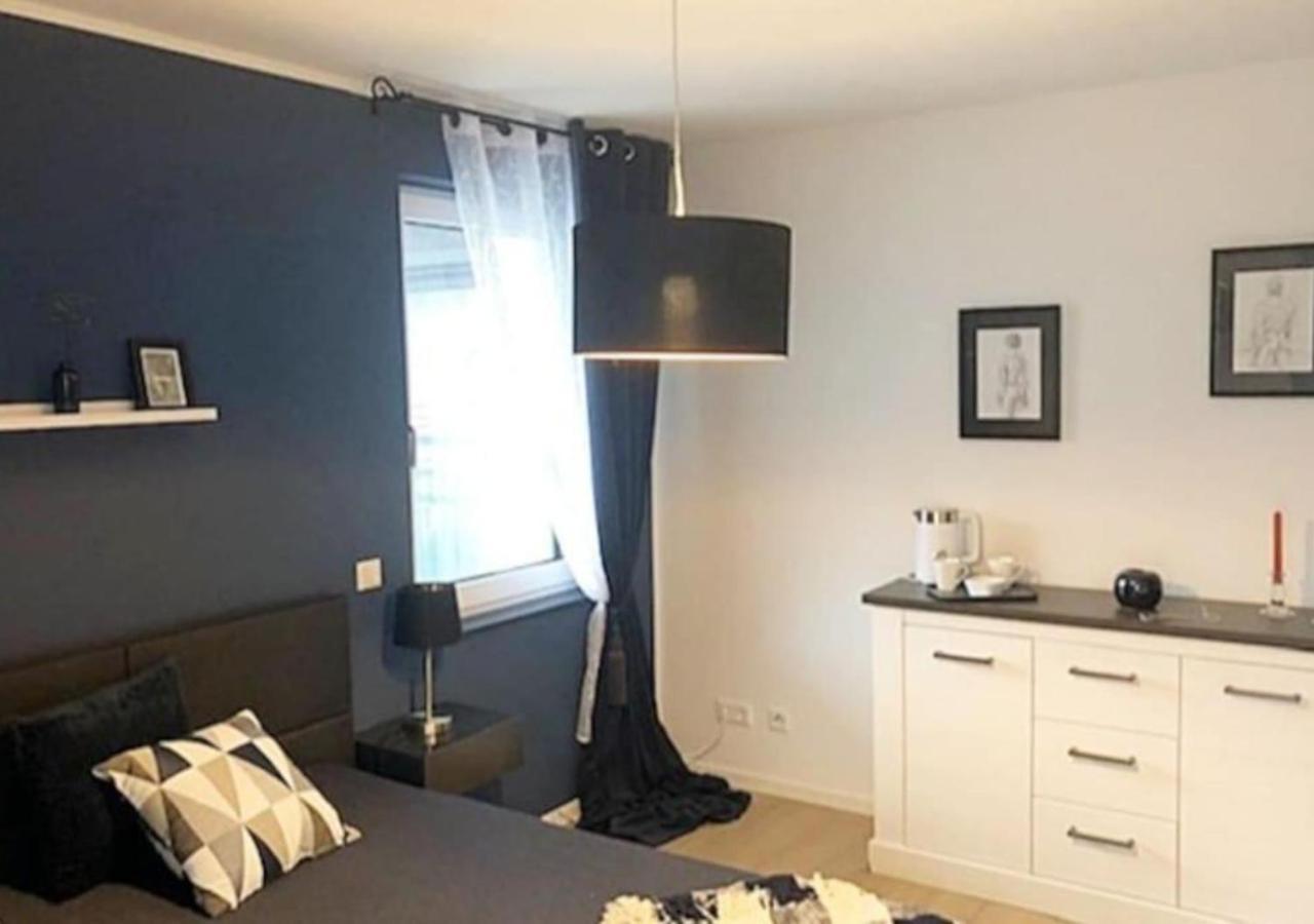 Geschmackvoller Neubau In Zirndorf. Διαμέρισμα Εξωτερικό φωτογραφία